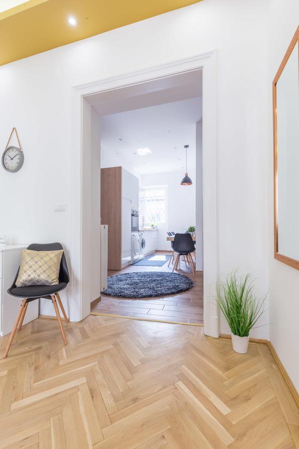 Real Apartments Zoltan Budapest Eksteriør billede