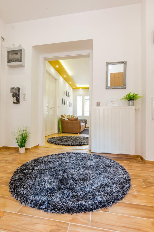 Real Apartments Zoltan Budapest Eksteriør billede