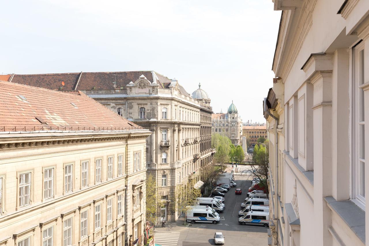 Real Apartments Zoltan Budapest Eksteriør billede