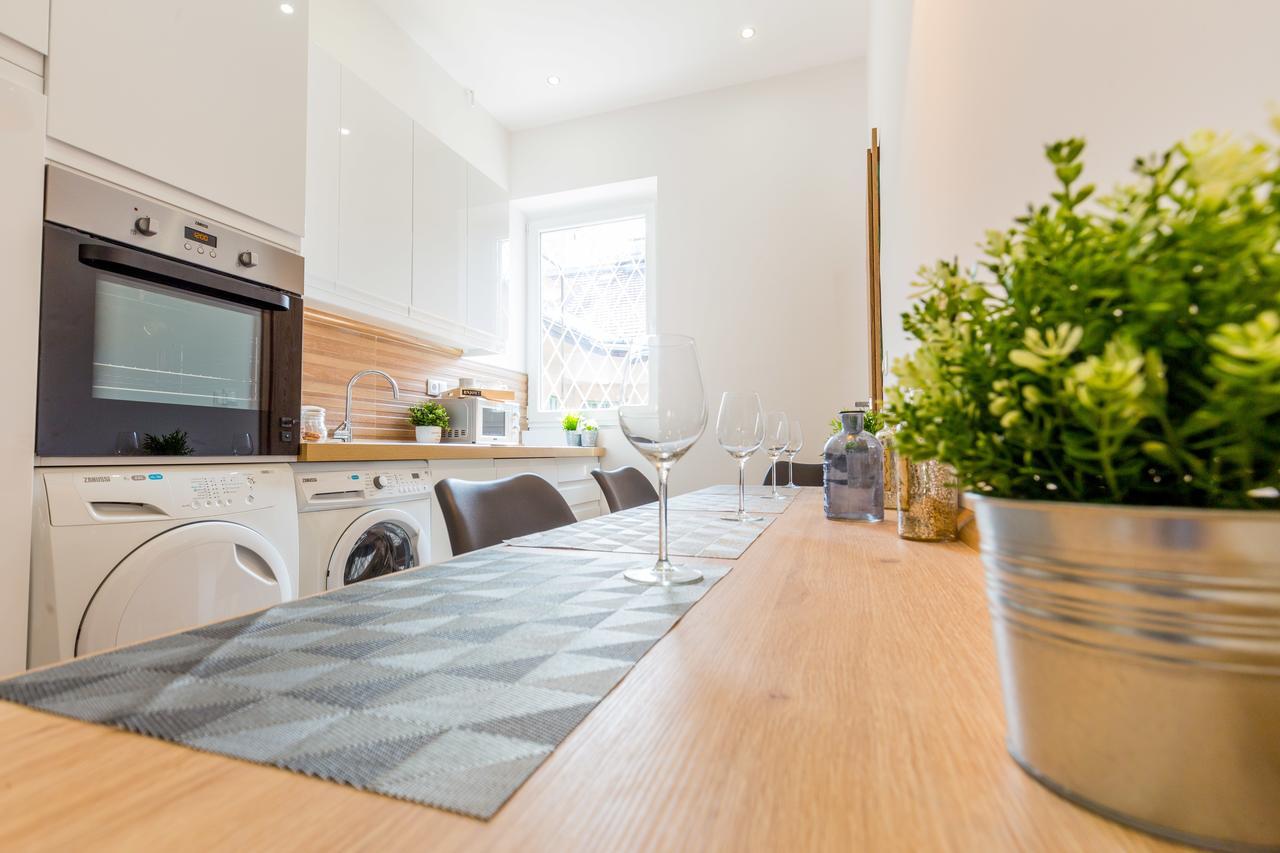 Real Apartments Zoltan Budapest Eksteriør billede