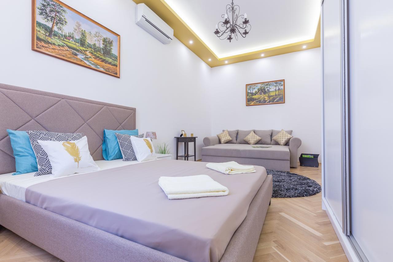 Real Apartments Zoltan Budapest Eksteriør billede